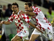 Дарио Срна забил два мяча боснийцам